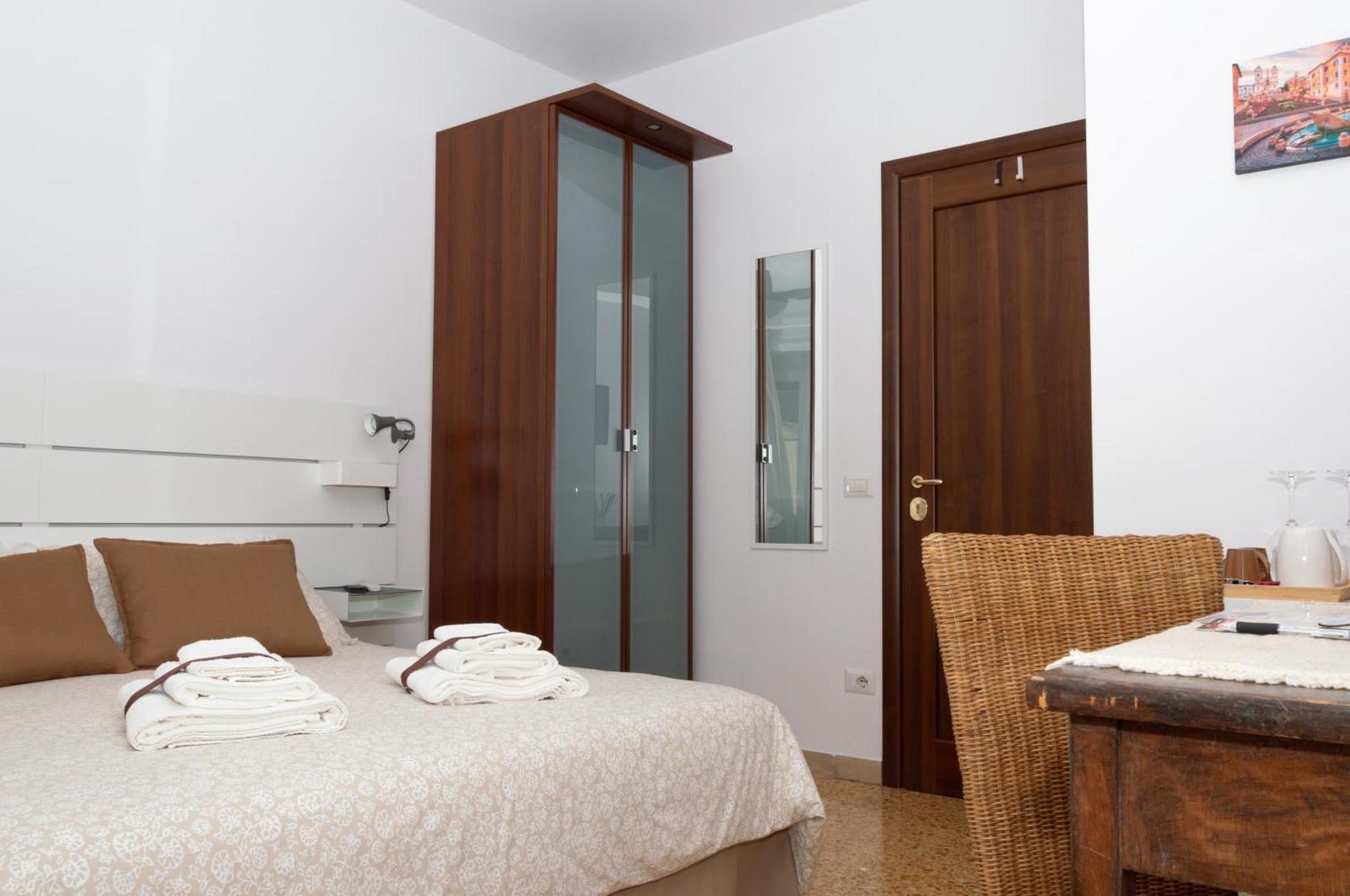 Testaccio Xix-Xxv Bed And Breakfast Roma Exterior foto